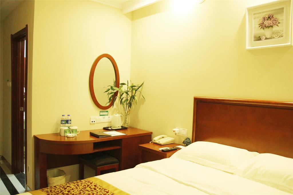 Greentree Inn Sichuan Chendu Kuan Alley And Zhai Alley Renmin Park Business Hotel Chengdu Exterior foto